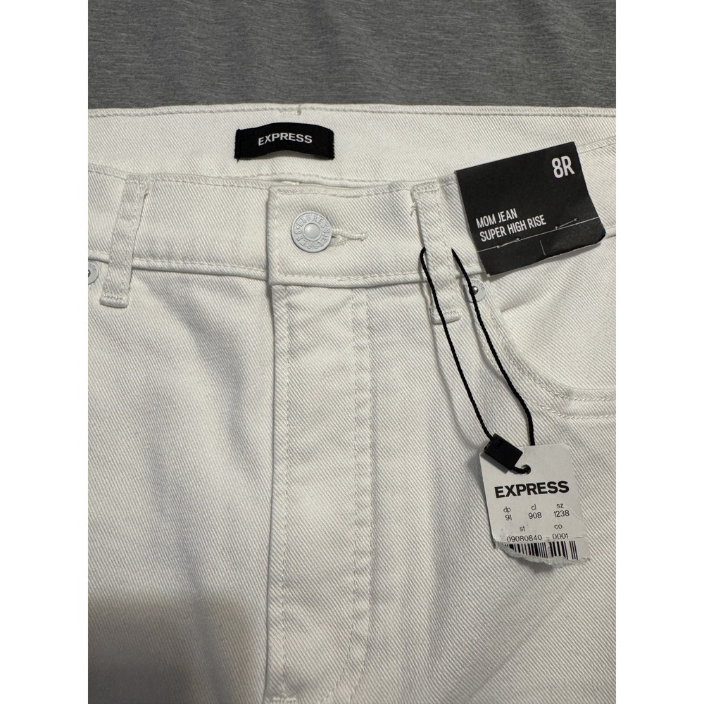 Express White Mom Jean Super High Rise‎ Jeans 8R Raw Hem Distressed NWT - Picture 2 of 8